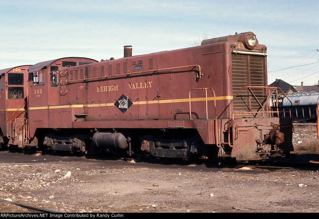 LV 143 at Sayre